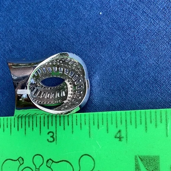 💍 BLING SPIRAL COCKTAIL RING  NWOT - Picture 6 of 15